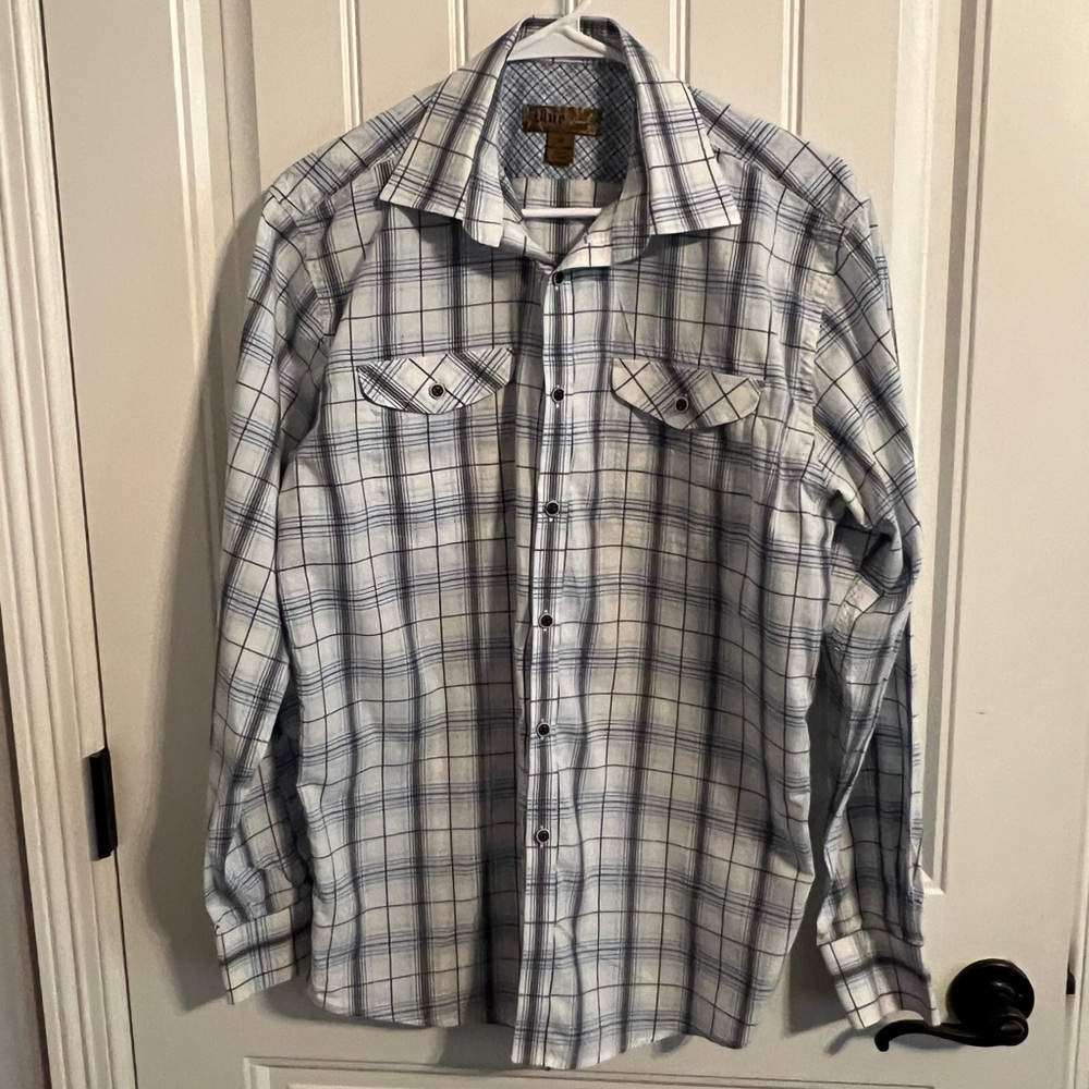 #1740. Blue Pronto Uomo Blue Plaid Men's Button Shirt w/Pockets. Size M